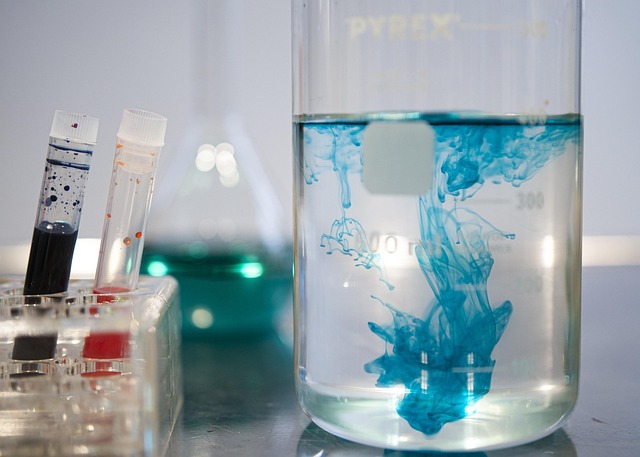 耐黃變體系用高活性催化劑，確保聚氨酯在高溫固化時不發(fā)生明顯黃變